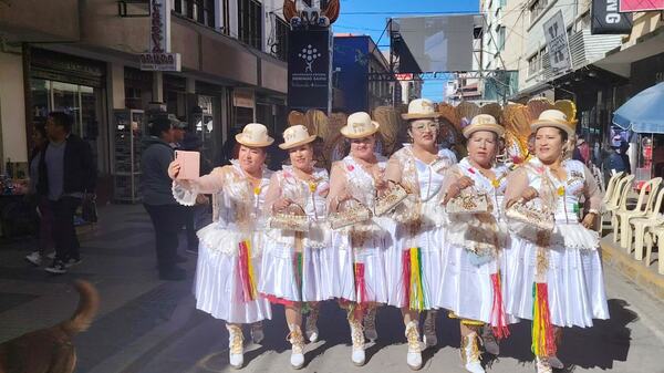 Licenciados — Damas — Morenada Mejillones